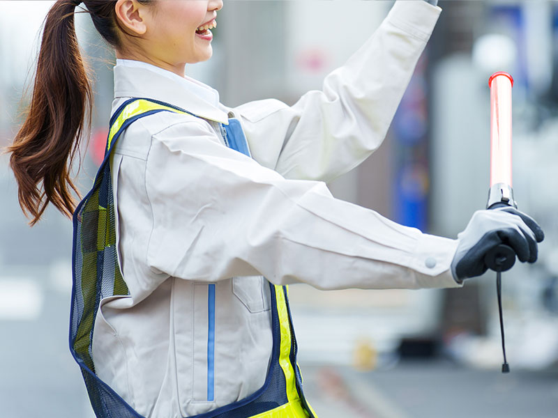 お店や駐車場の誘導に